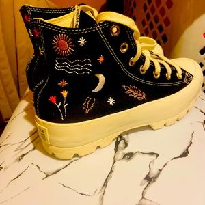 𝐹𝑎𝑠ℎ𝑖𝑜𝑛